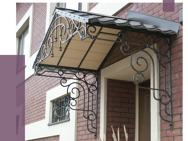 Двускатные козырьки в Верхнем Уфалее под ключ от 12793 руб.