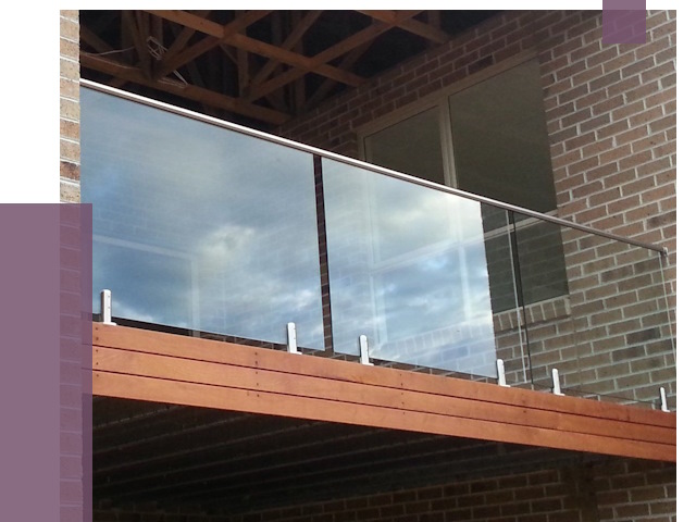 Стеклянные парапеты на крыше и террасе в Верхнем Уфалее от 11513 руб. | ПРОЛЁТ-Врф