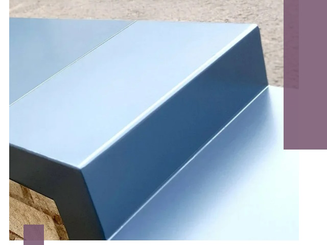 Крышки на парапет в Верхнем Уфалее: изготовление и монтаж под ключ